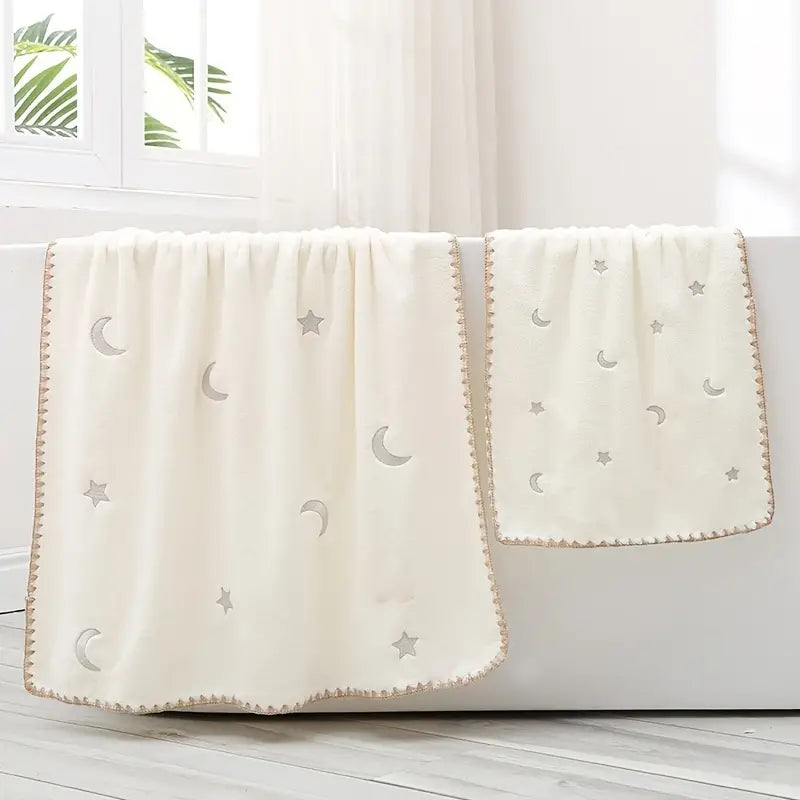 Star Moon Embroidered Luxury Bath Towels (2-Pack)