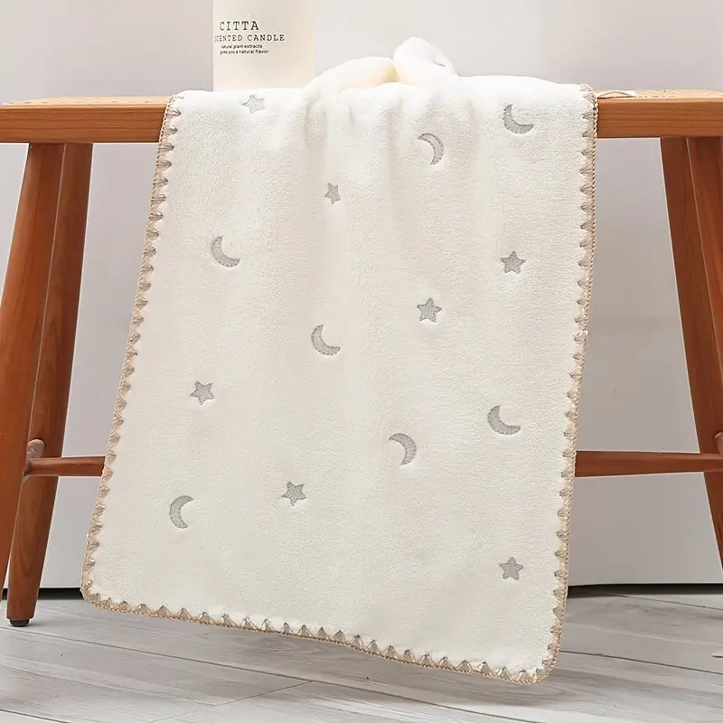 Star Moon Embroidered Luxury Bath Towels (2-Pack)